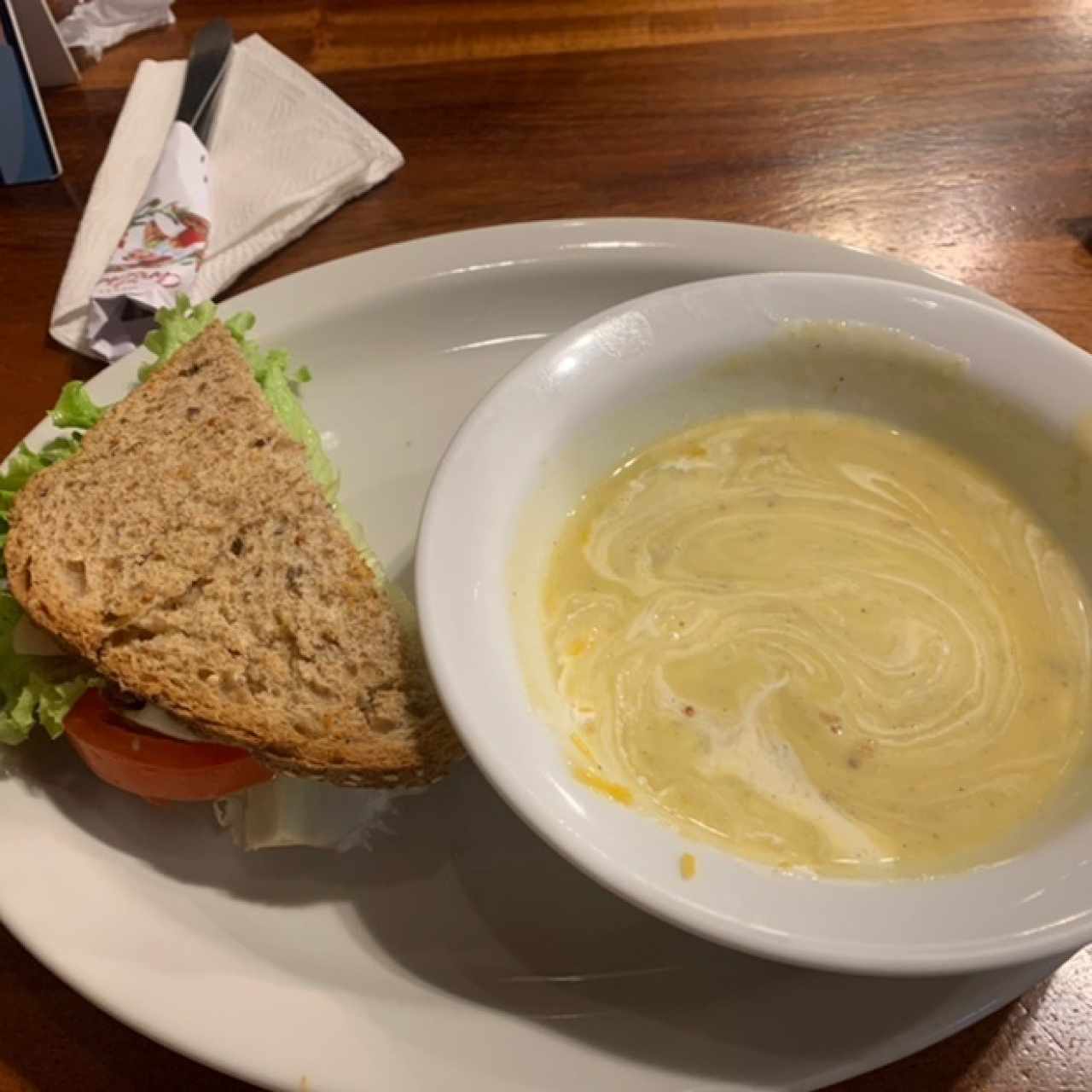 Lunch - Dos de Tres