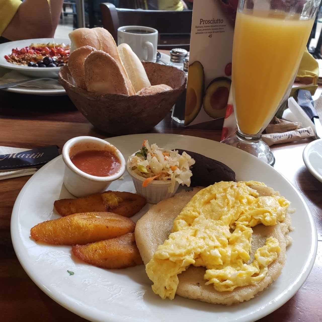 Desayunos - Desayuno Salvadoreño