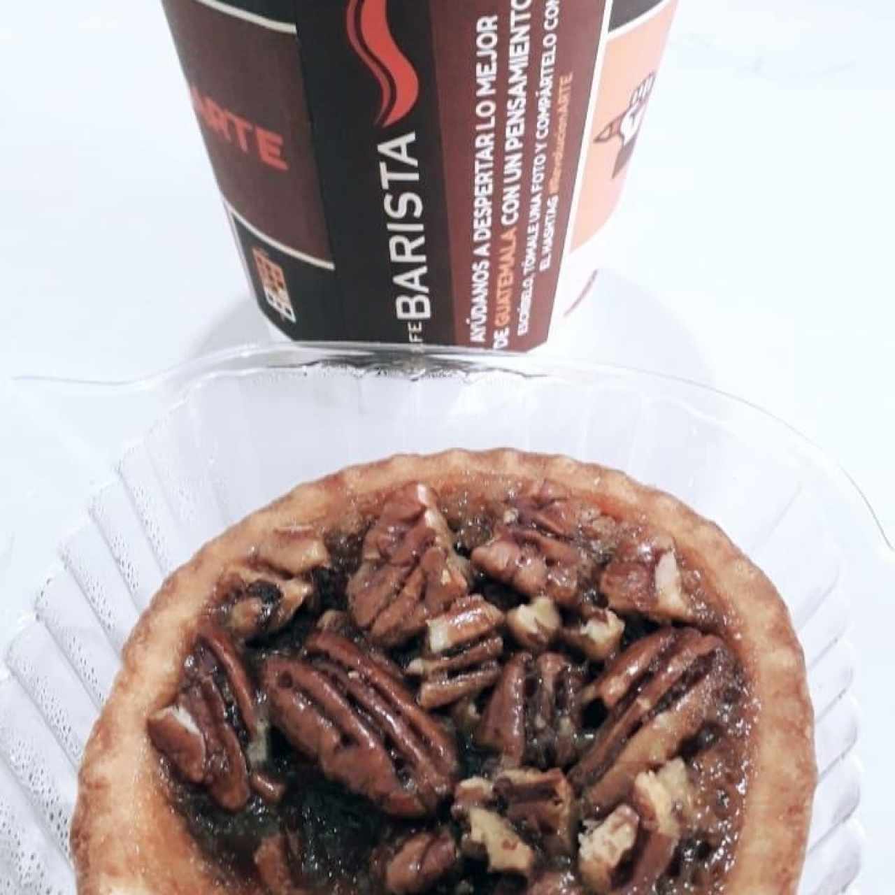cappuccino y pecan pie