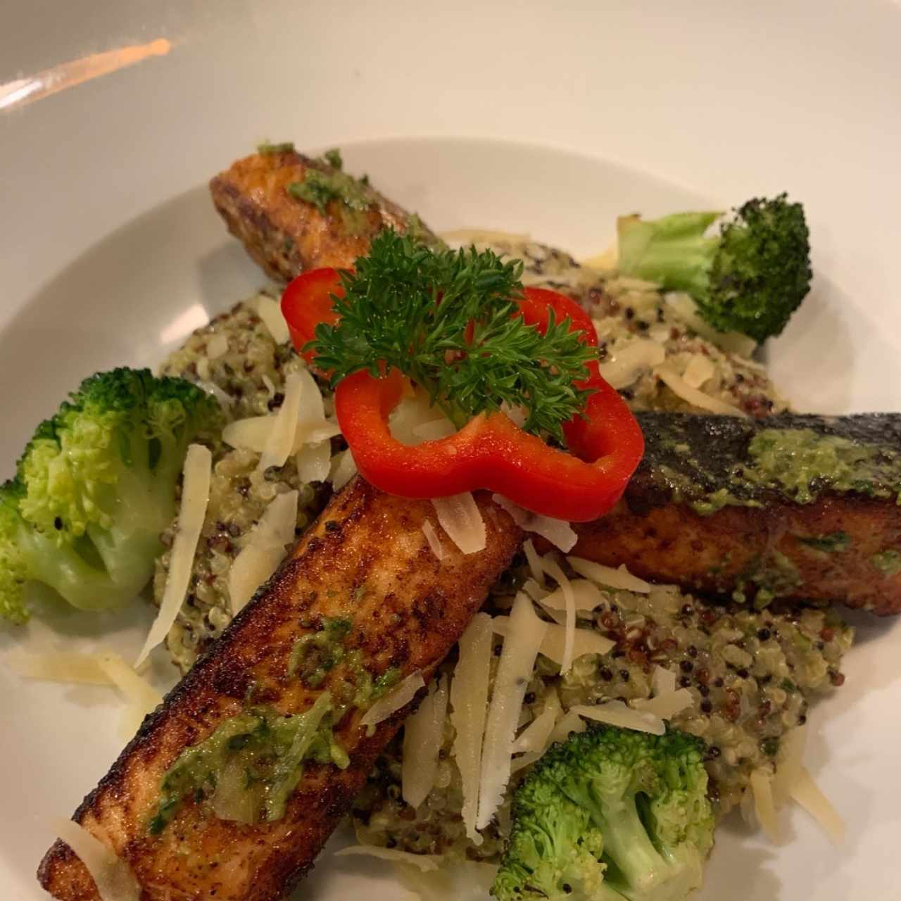 salmone al pesto 