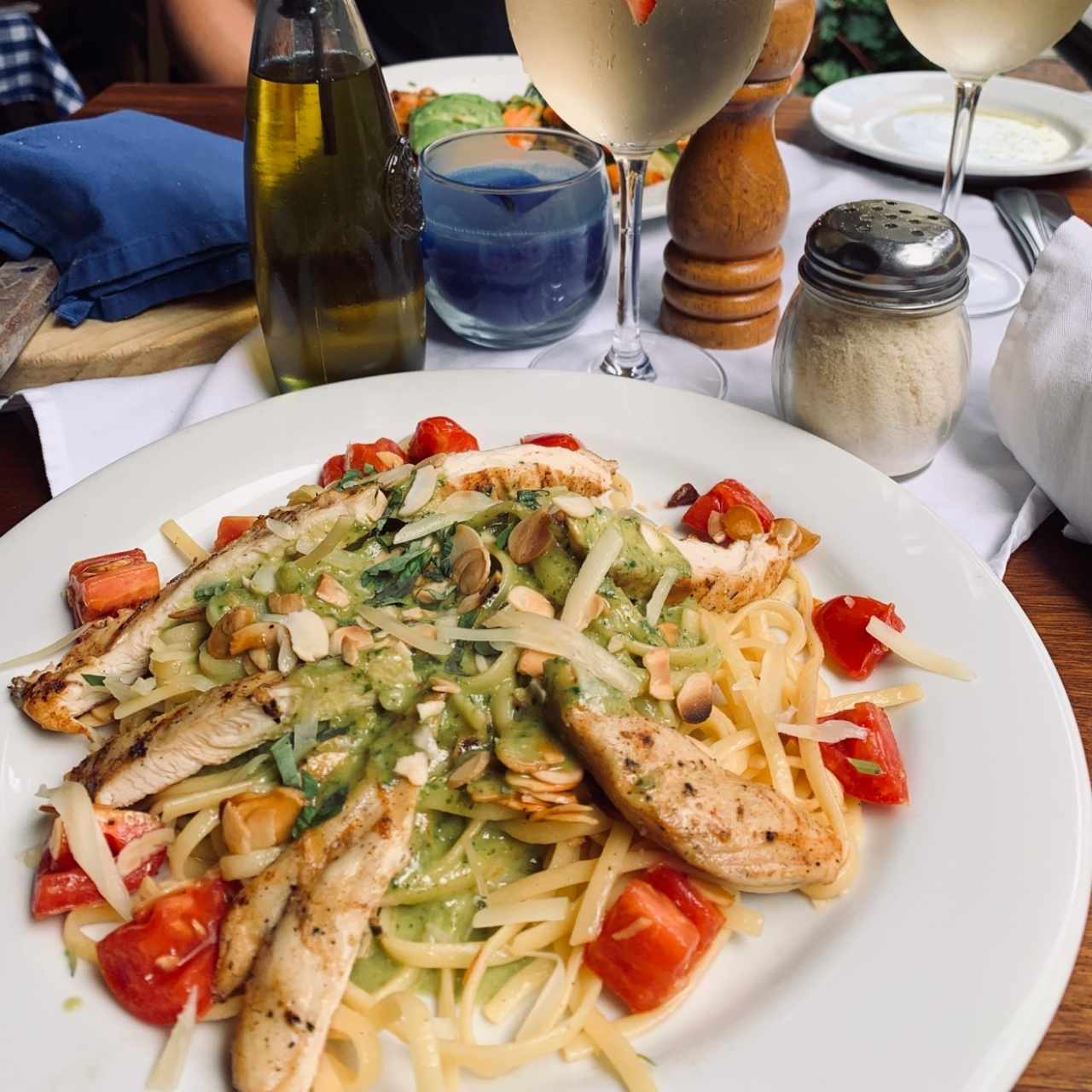 PASTA TRADIZIONALE - LINGUINE ALLA CARBONARA