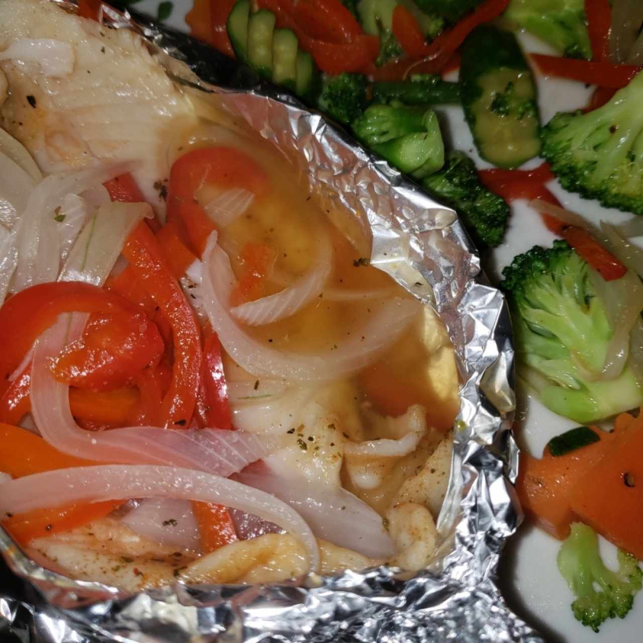 MENÚ 500 CALORIAS - PESCE AL CARTOCCIO