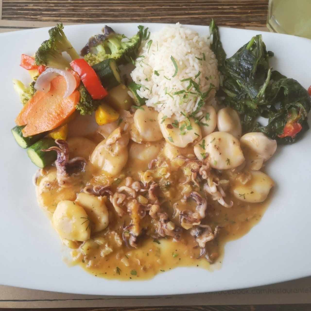 Del Mar - Calamares al ajillo