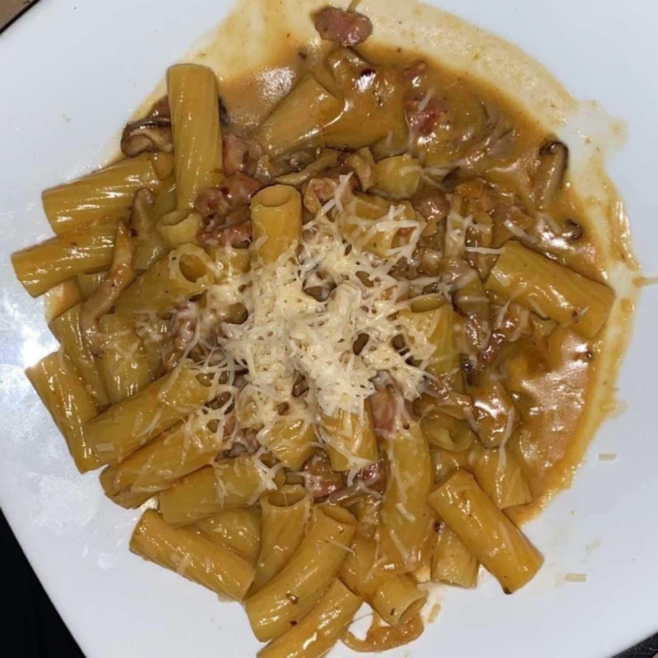Platos Fuertes - Rigatoni Siliciano