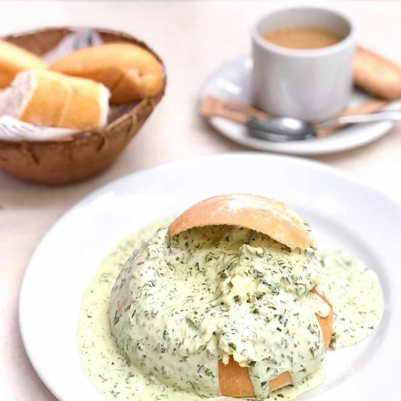 Huevos Escondidos al Estilo Florentino