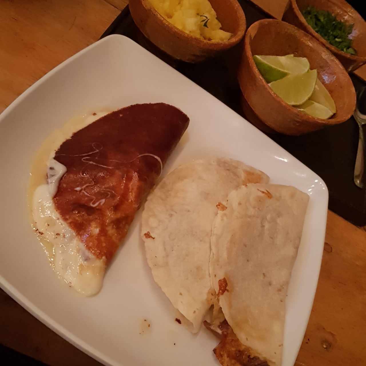 Tortiqueso y gringas de lengua