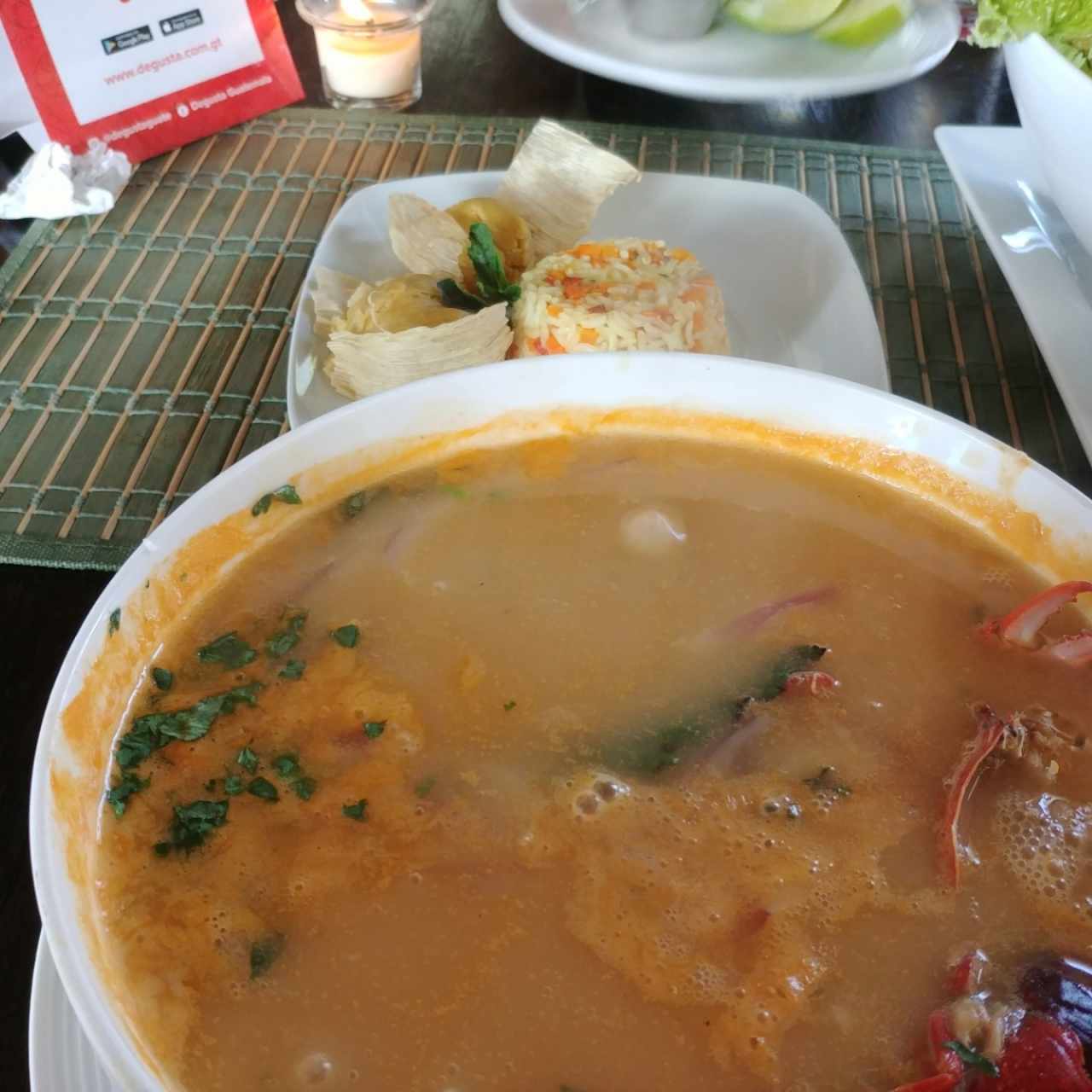 Calde de Mariscos Grande