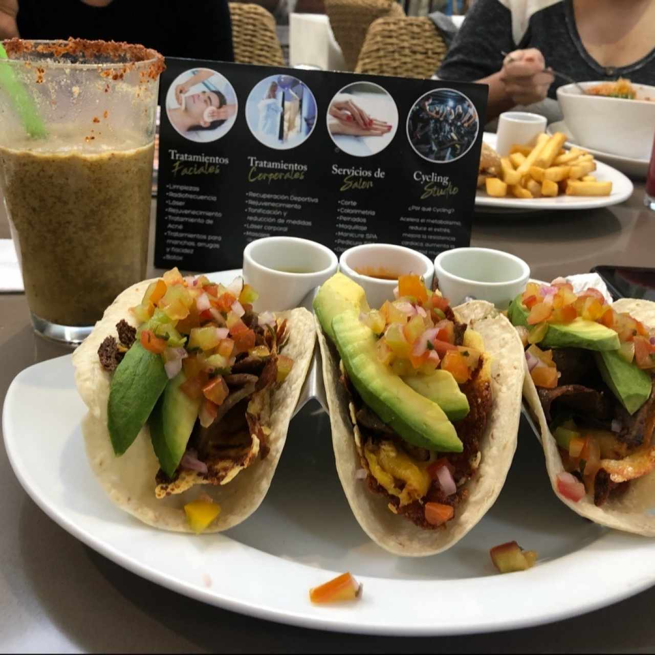 Tacos motuleños de cordero