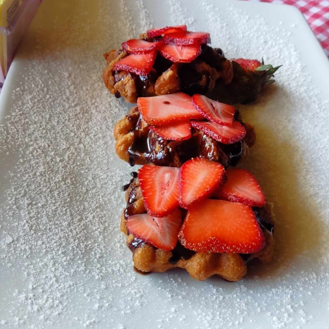 Waffles Belgas Chocolate Fresas