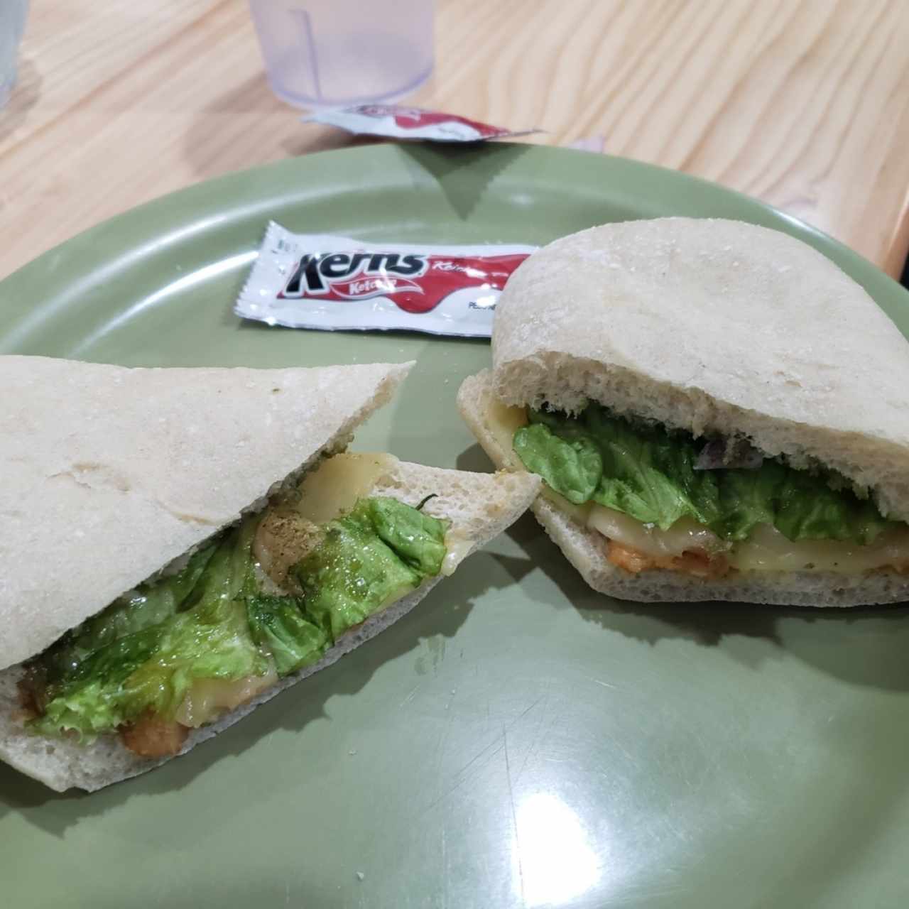 pan gourment con pollo a la plancha 