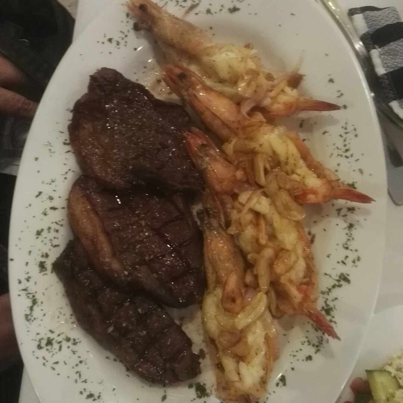 mar y tierra