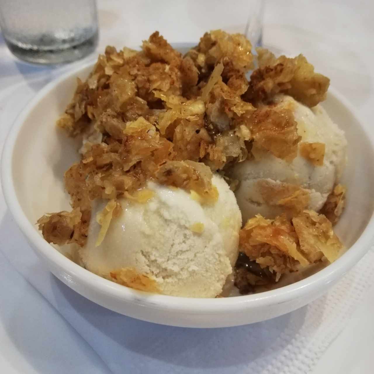 Helado Griego con Baklavá