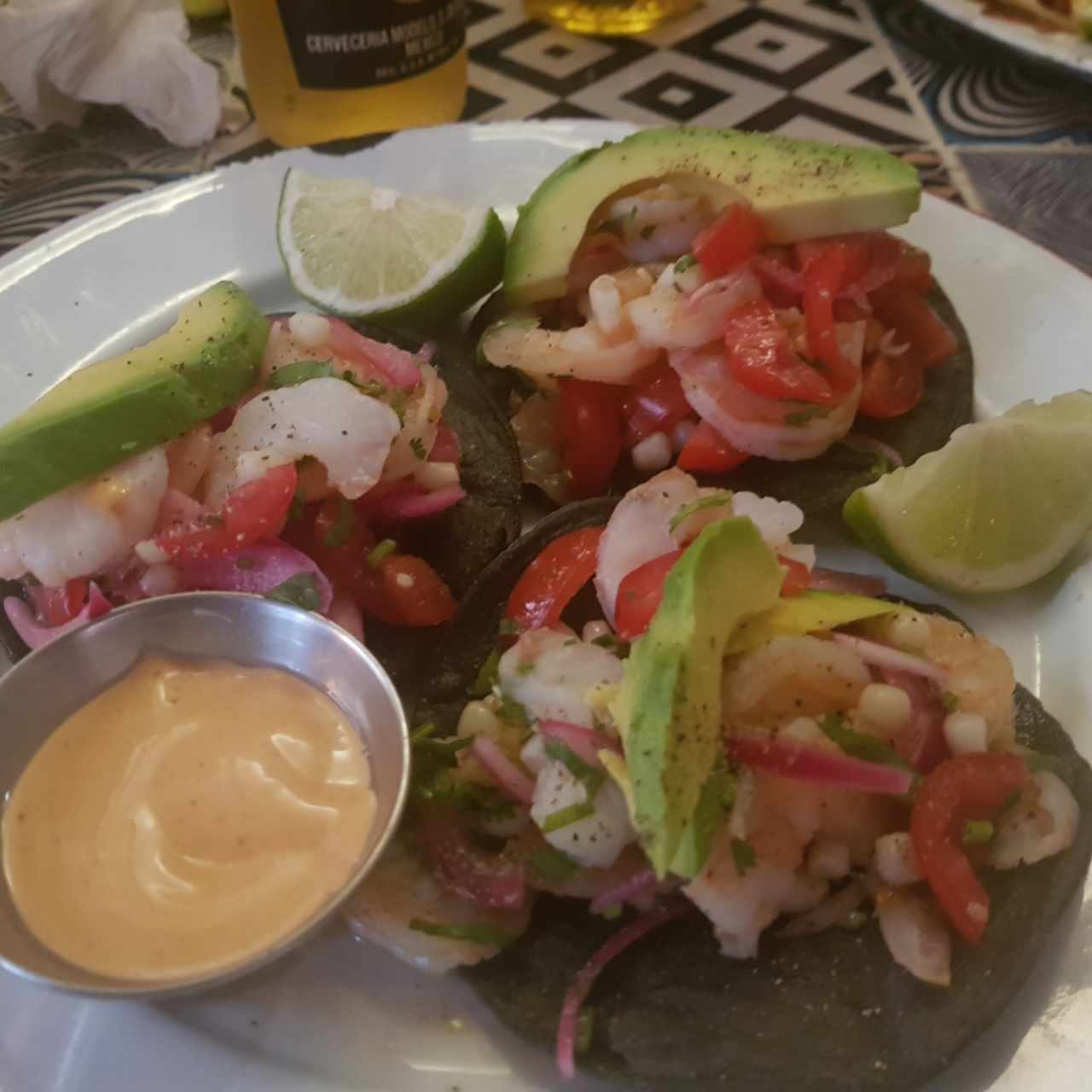 tostadas con ceviche de camaron