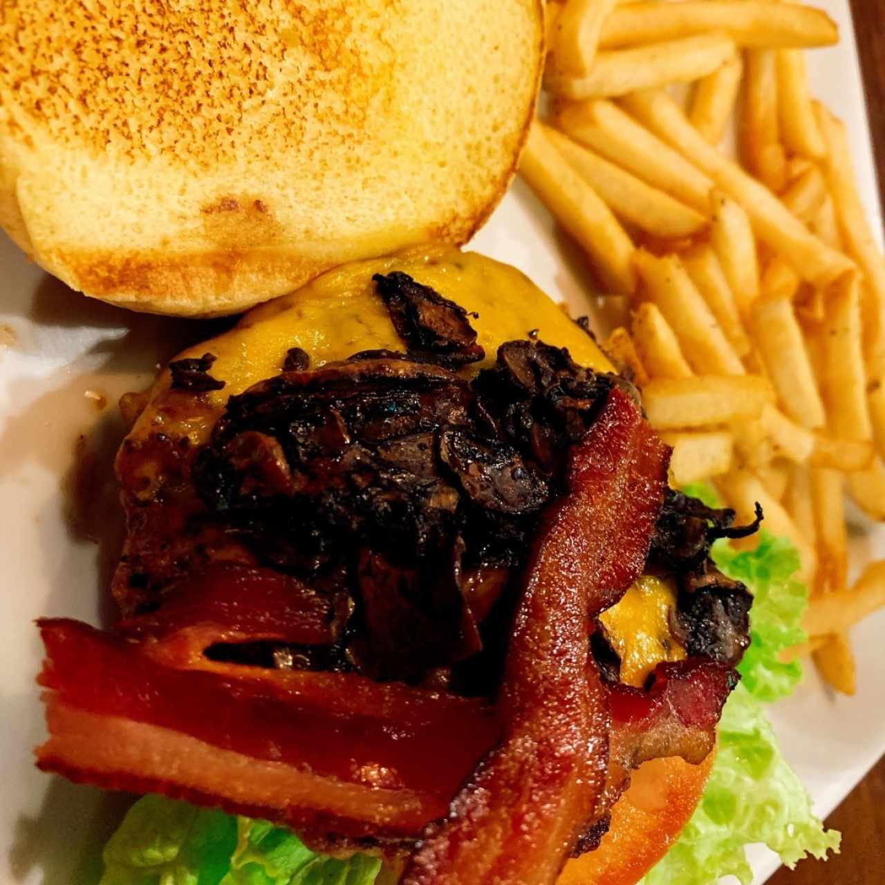 Mushroom Bacon & Colby Burger (Boston)