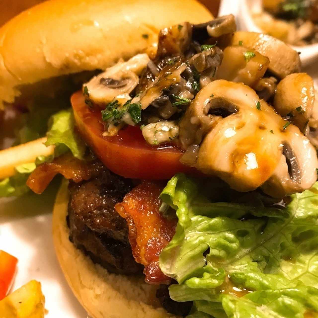 hamburguesa jack daniels con hongos