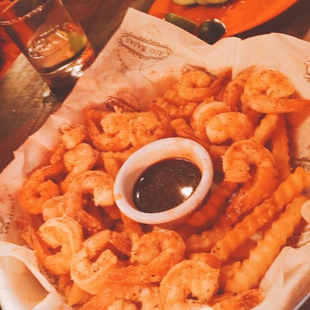 camarones y papas fritas