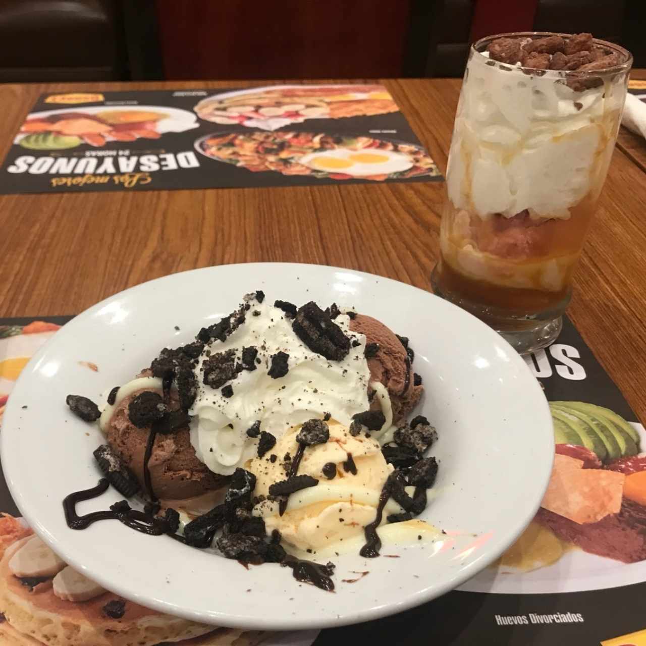 Cookies & Cream Mega Sundae