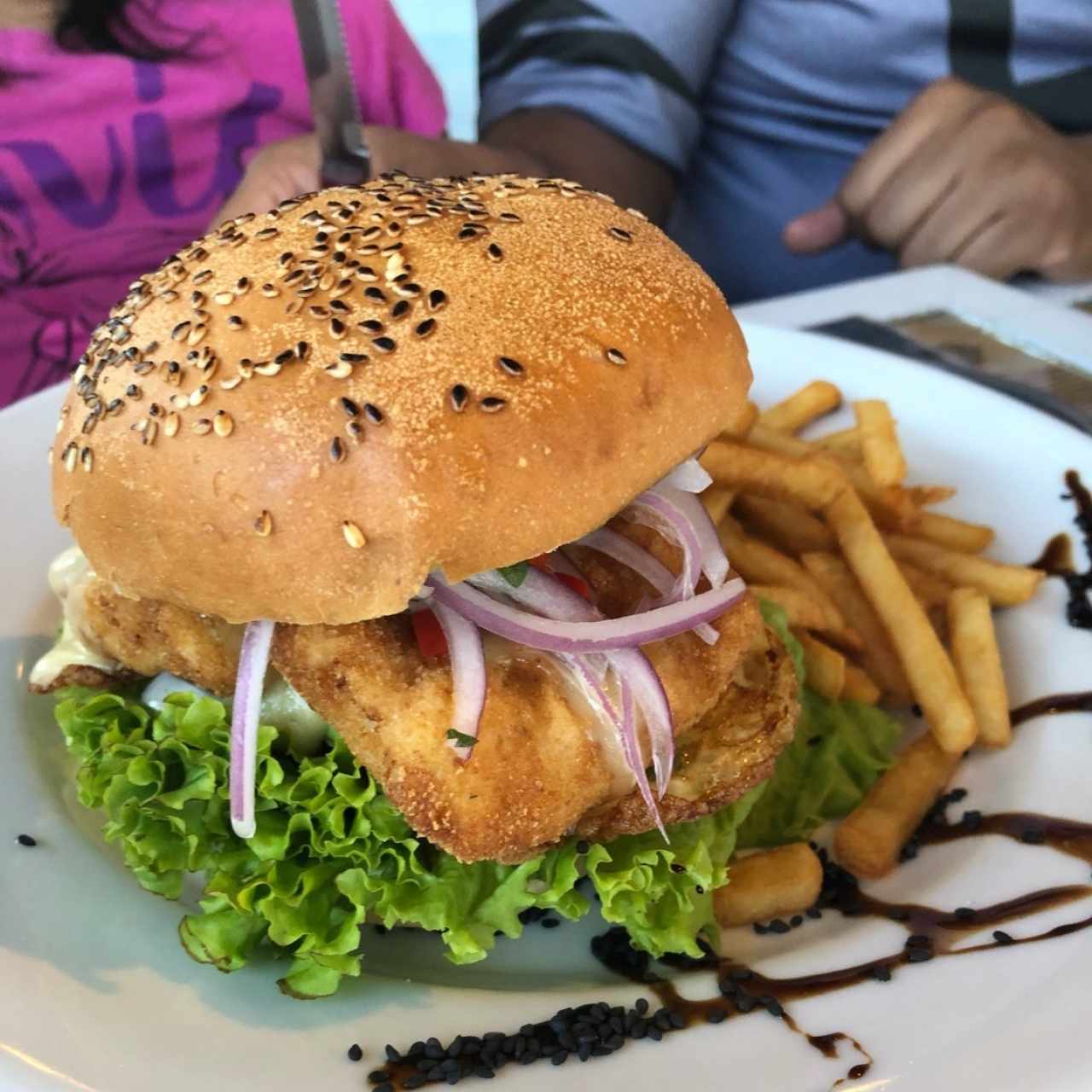 Cocina Caliente - Hamburguesa Nikkei