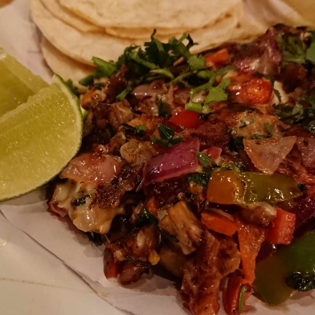 Tacos de alambre al Pastor 