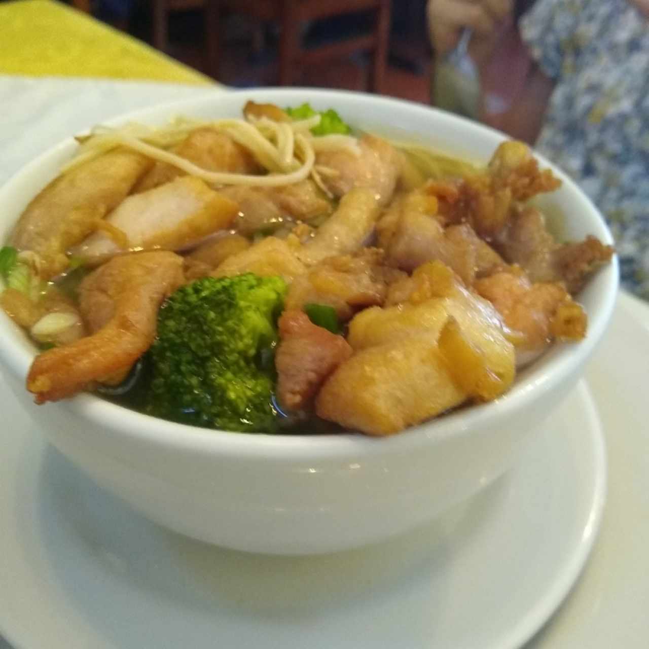 Sopa Mein 