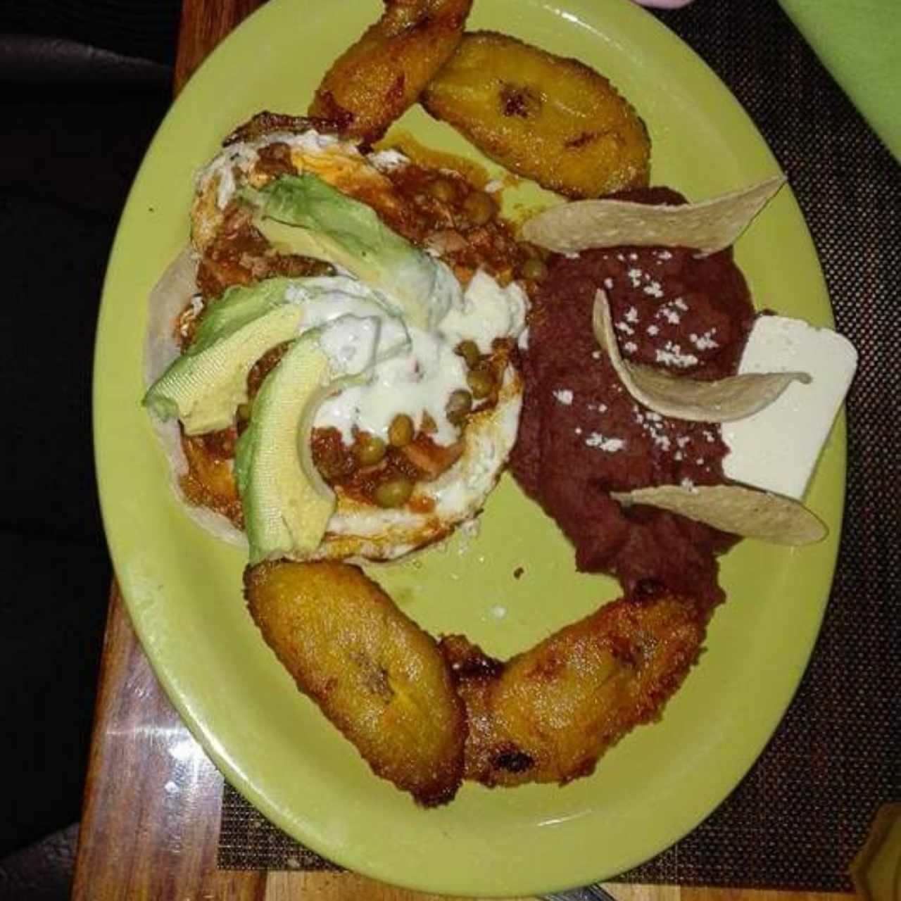 100% Mexicanos - HUevos Motileños