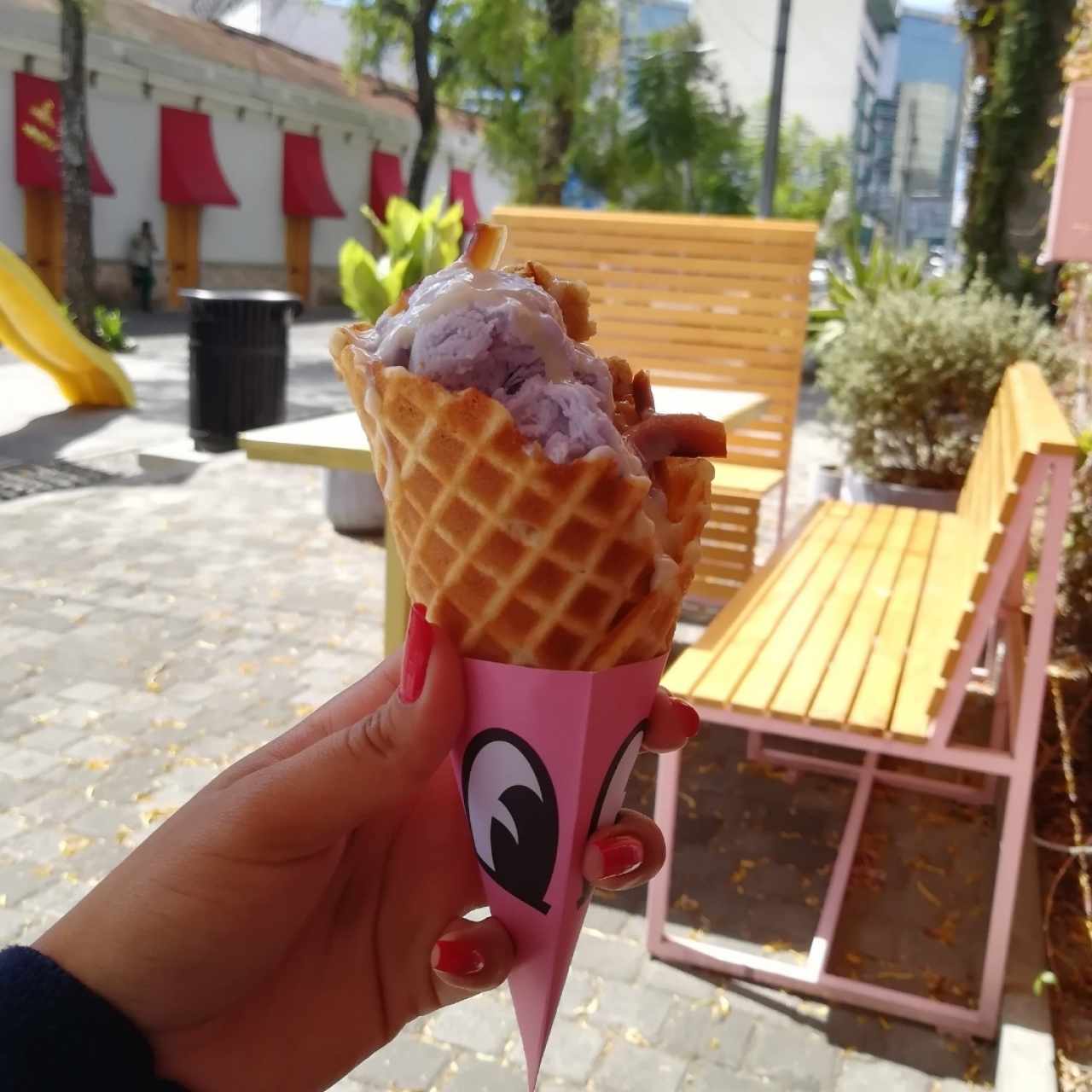 Helados - Cono lavanda 