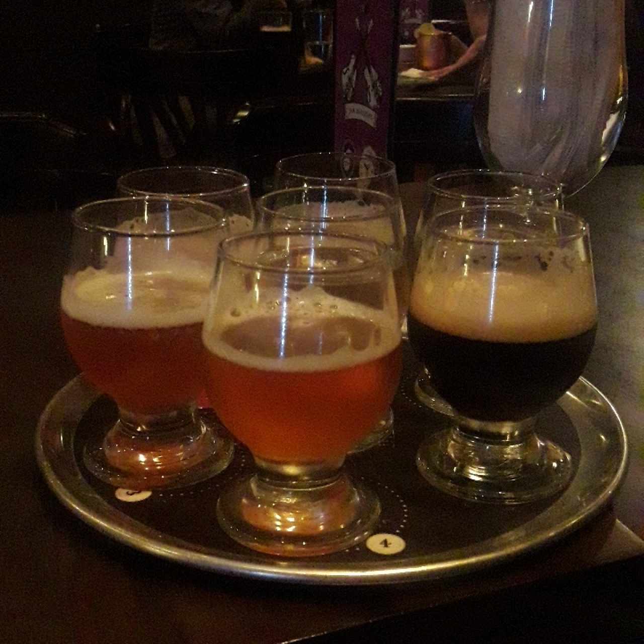 flights de cerveza artesanal