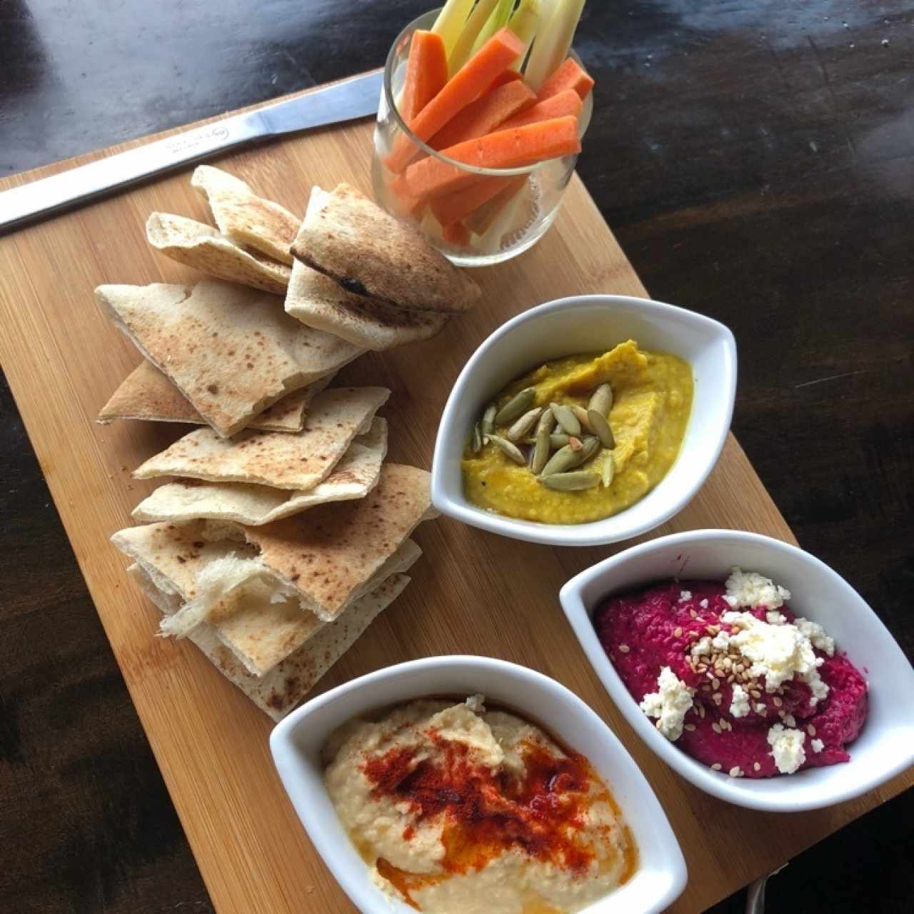 ENTRADAS - Trío de Hummus