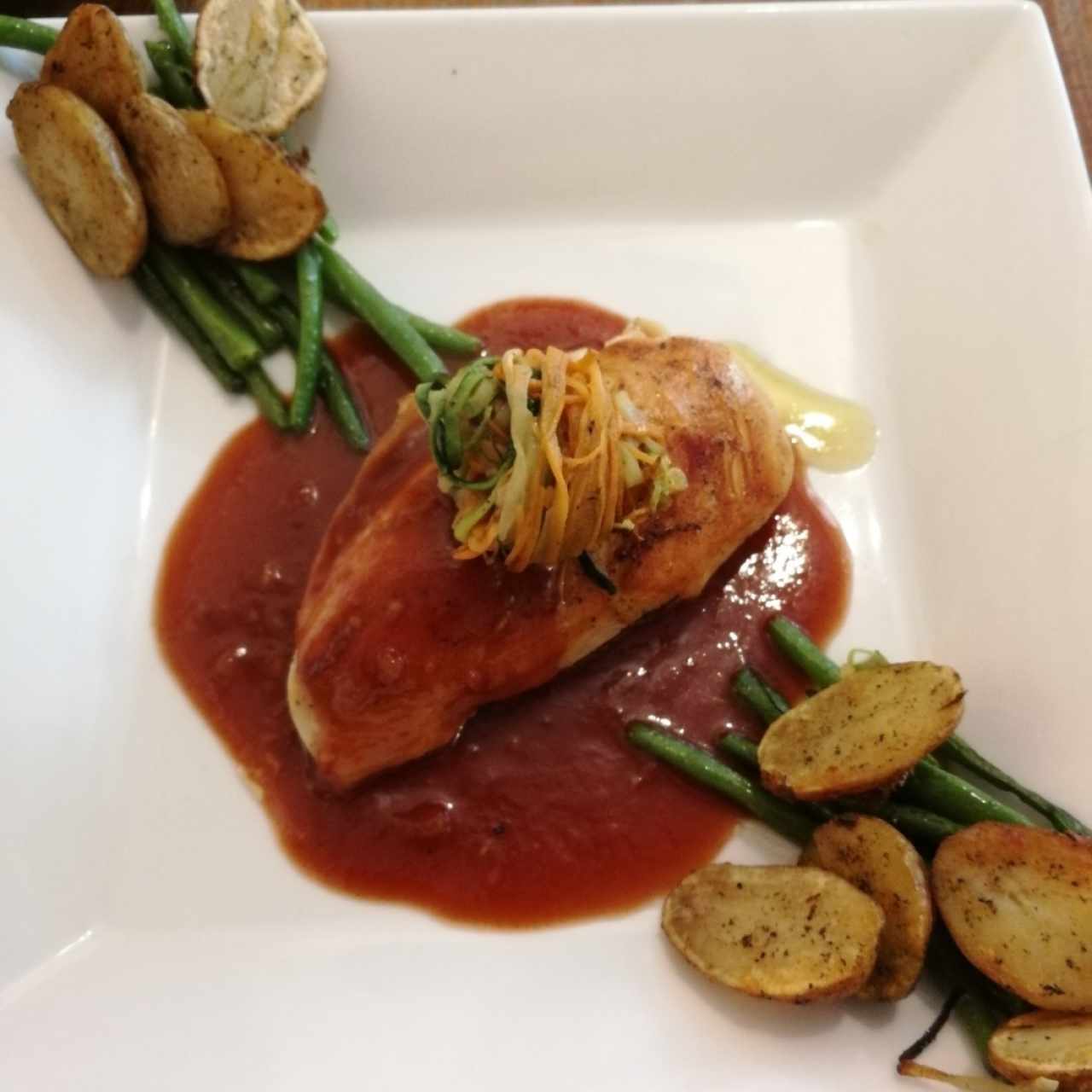 Platos Fuertes - Ginger Guava