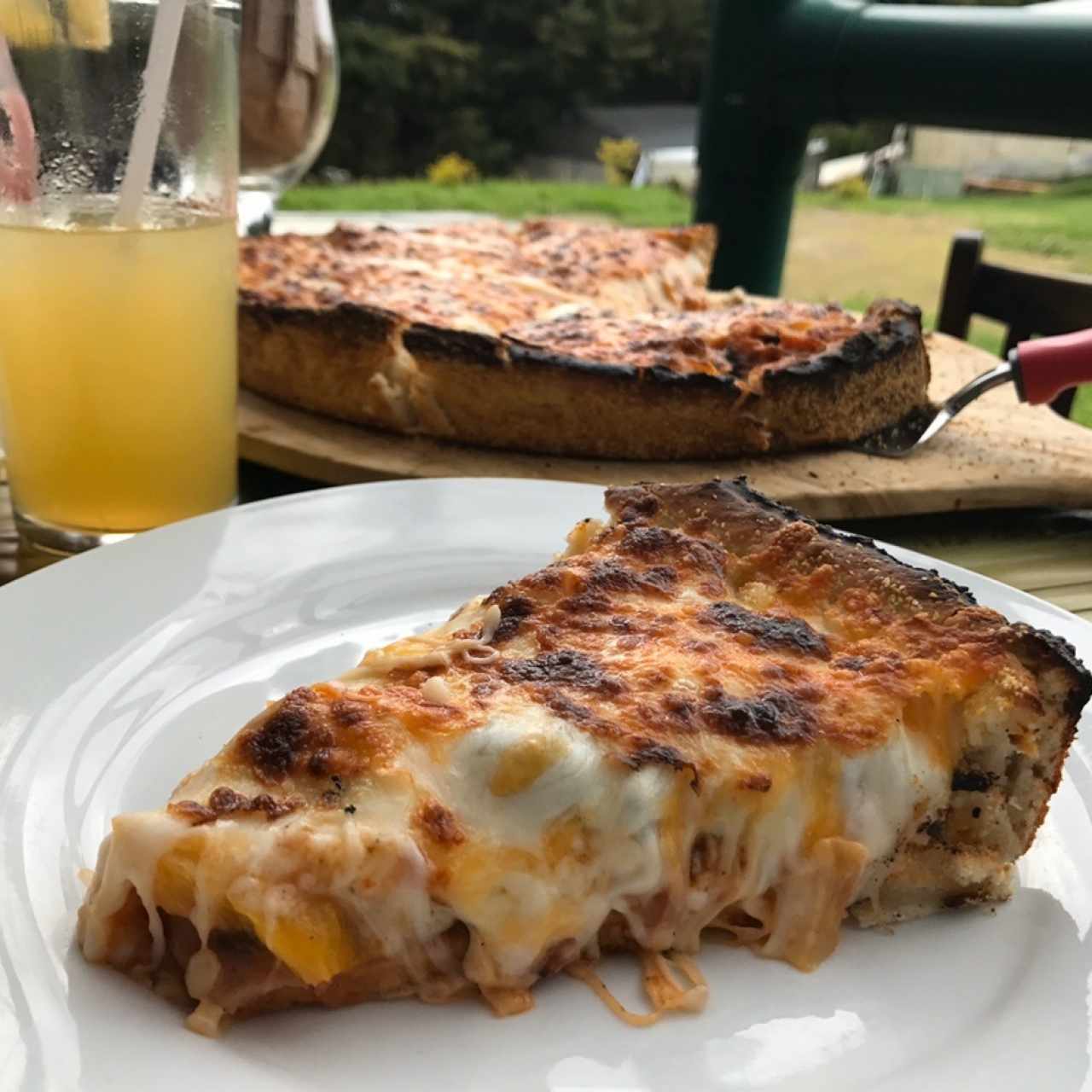 deep dish pizza