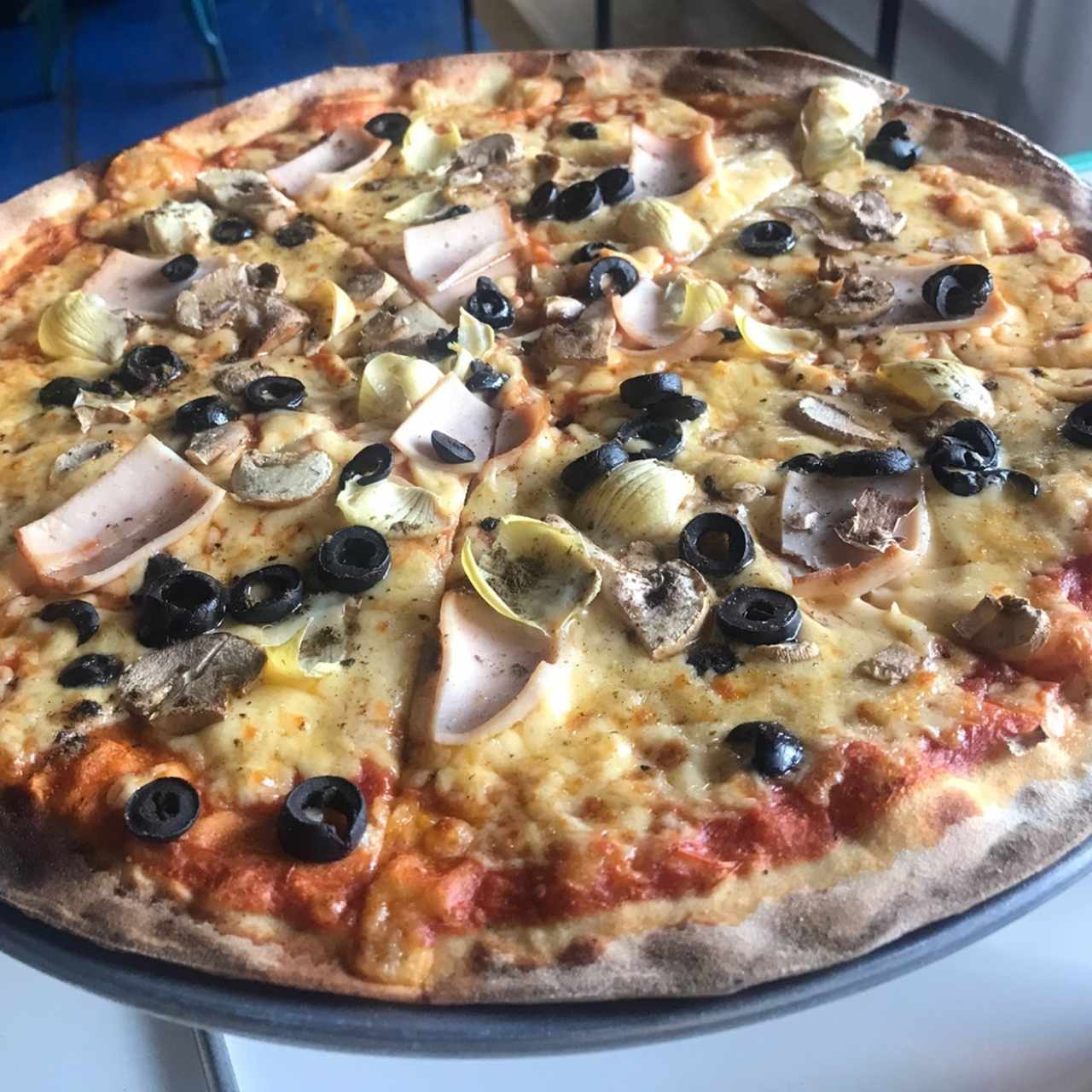 Pizza caprichosa 