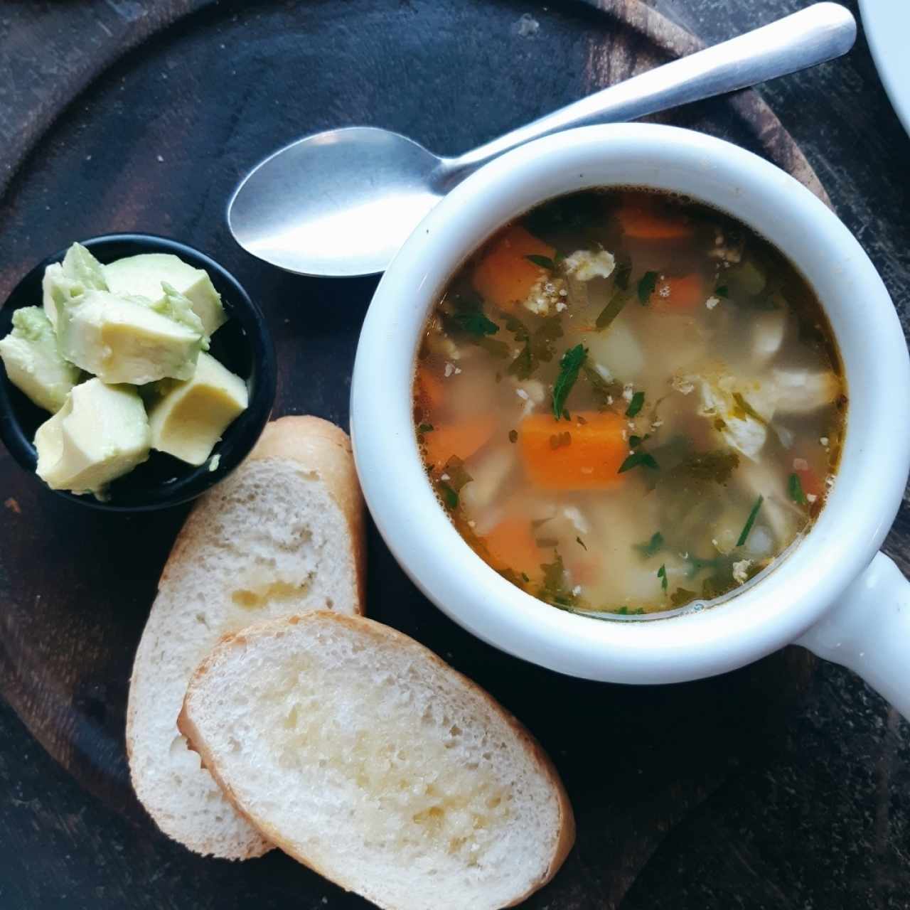 Caldo de Pollo