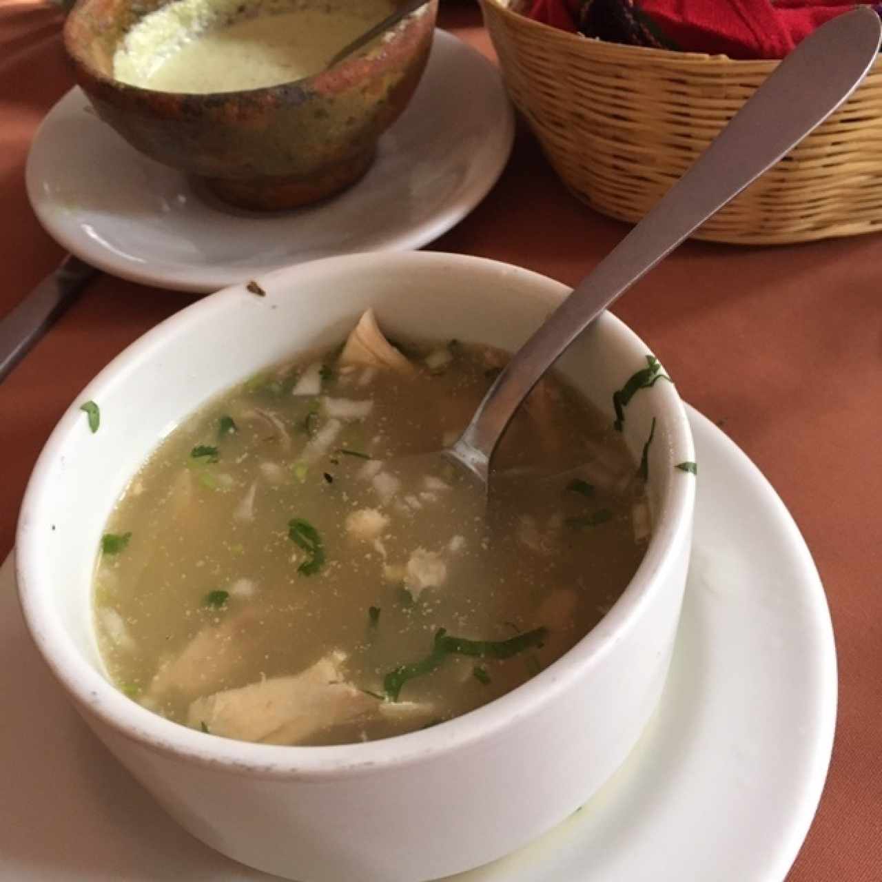 caldo de pollo