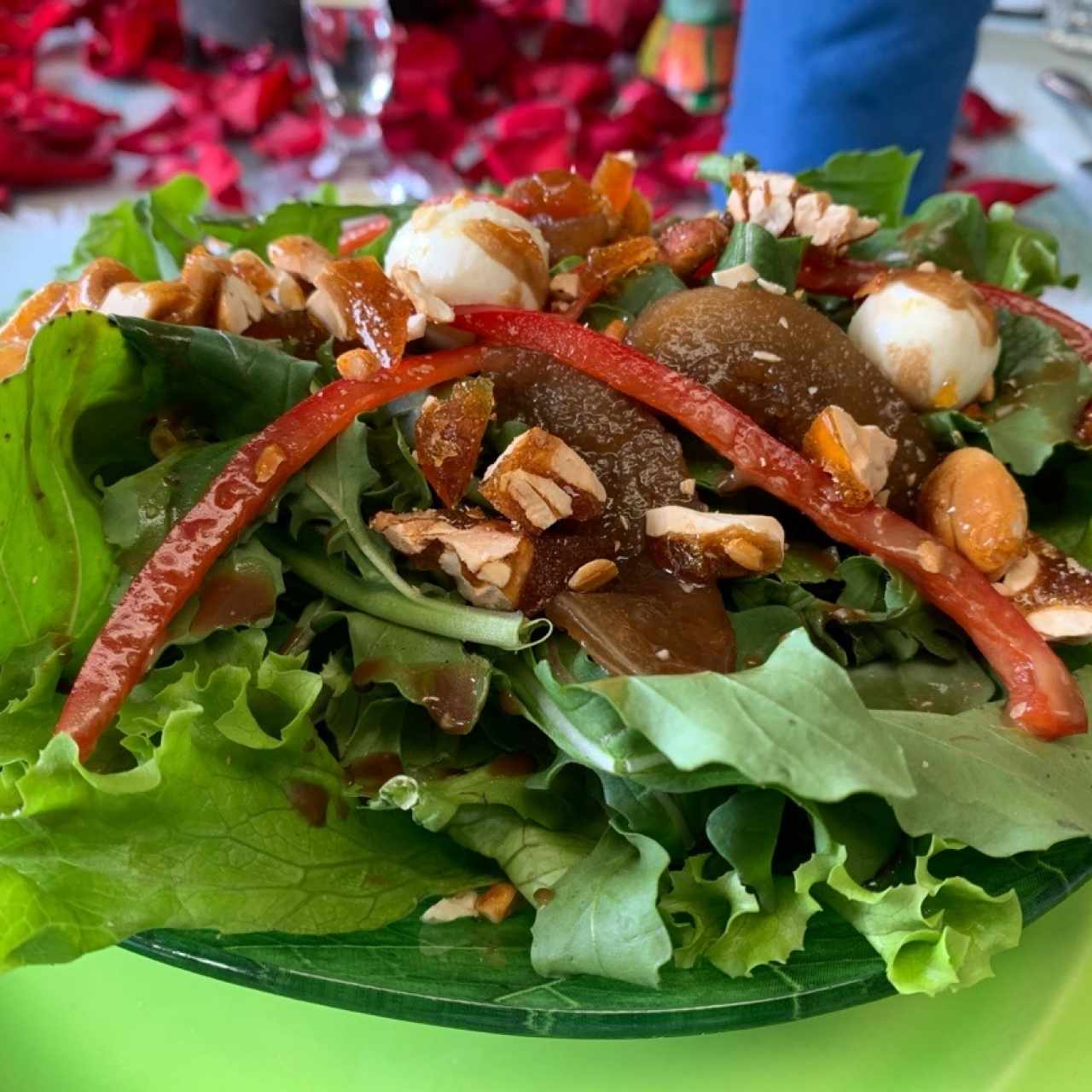 ensalada de arugula y peras