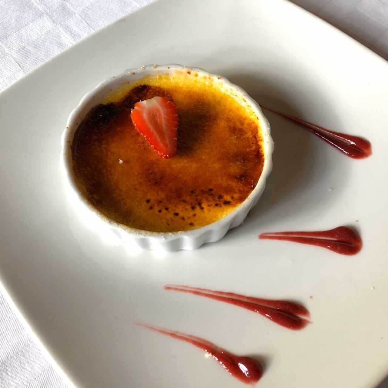 Creme brulee de cardamomo
