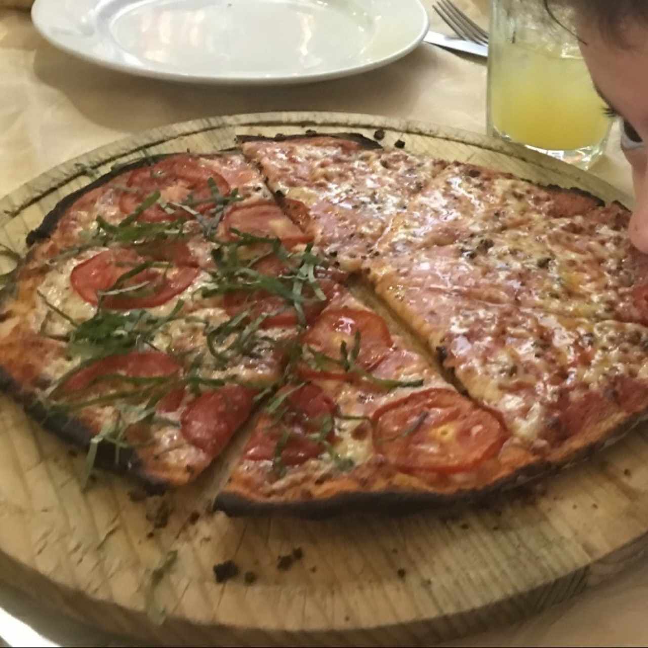 Pizza queso y margarita