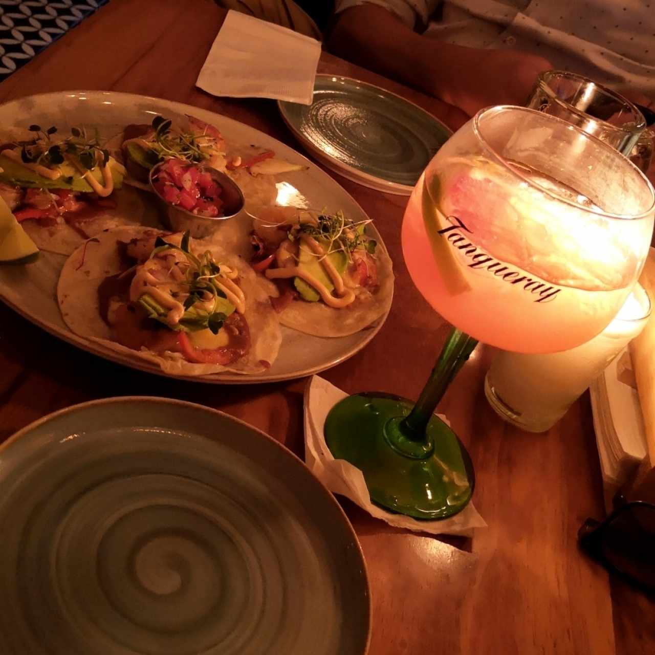 Tacos Gobernador - Gin