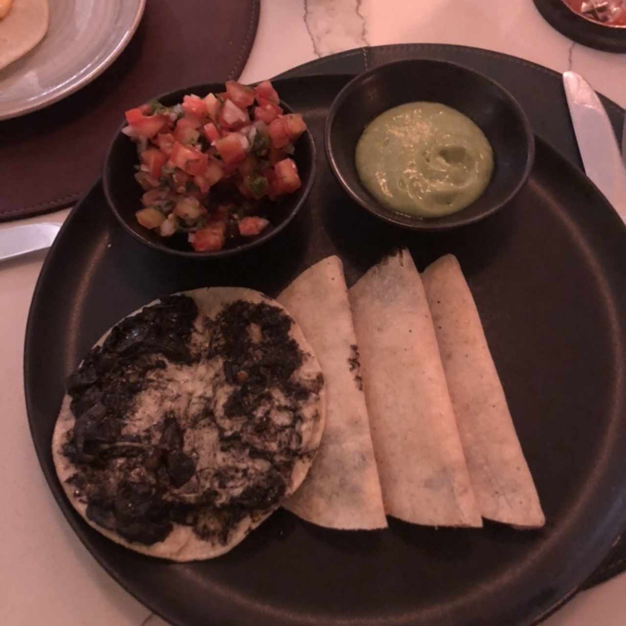 Tacos de hitlacoche