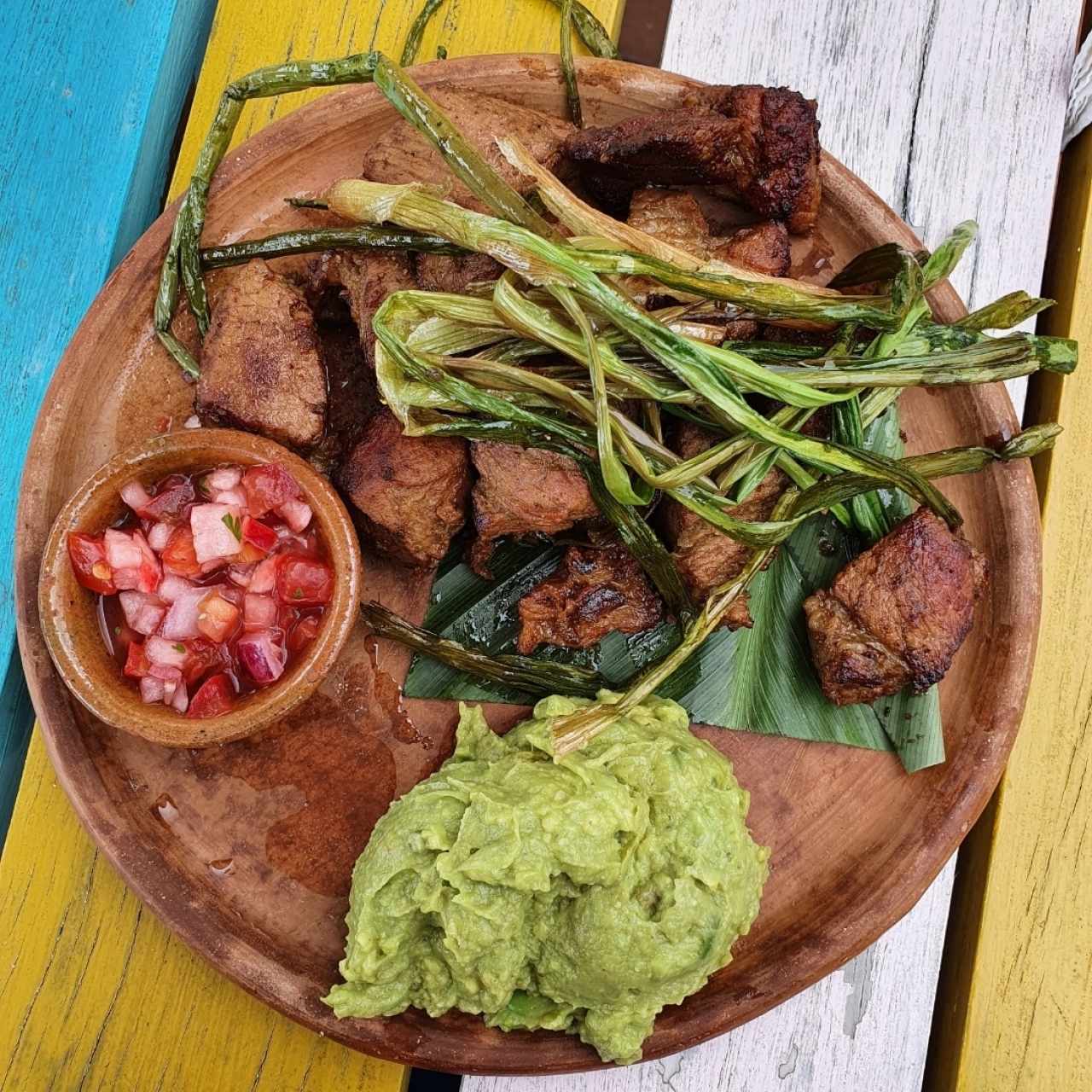 Los Antojosos - Carnitas (1/4 de Lb.)