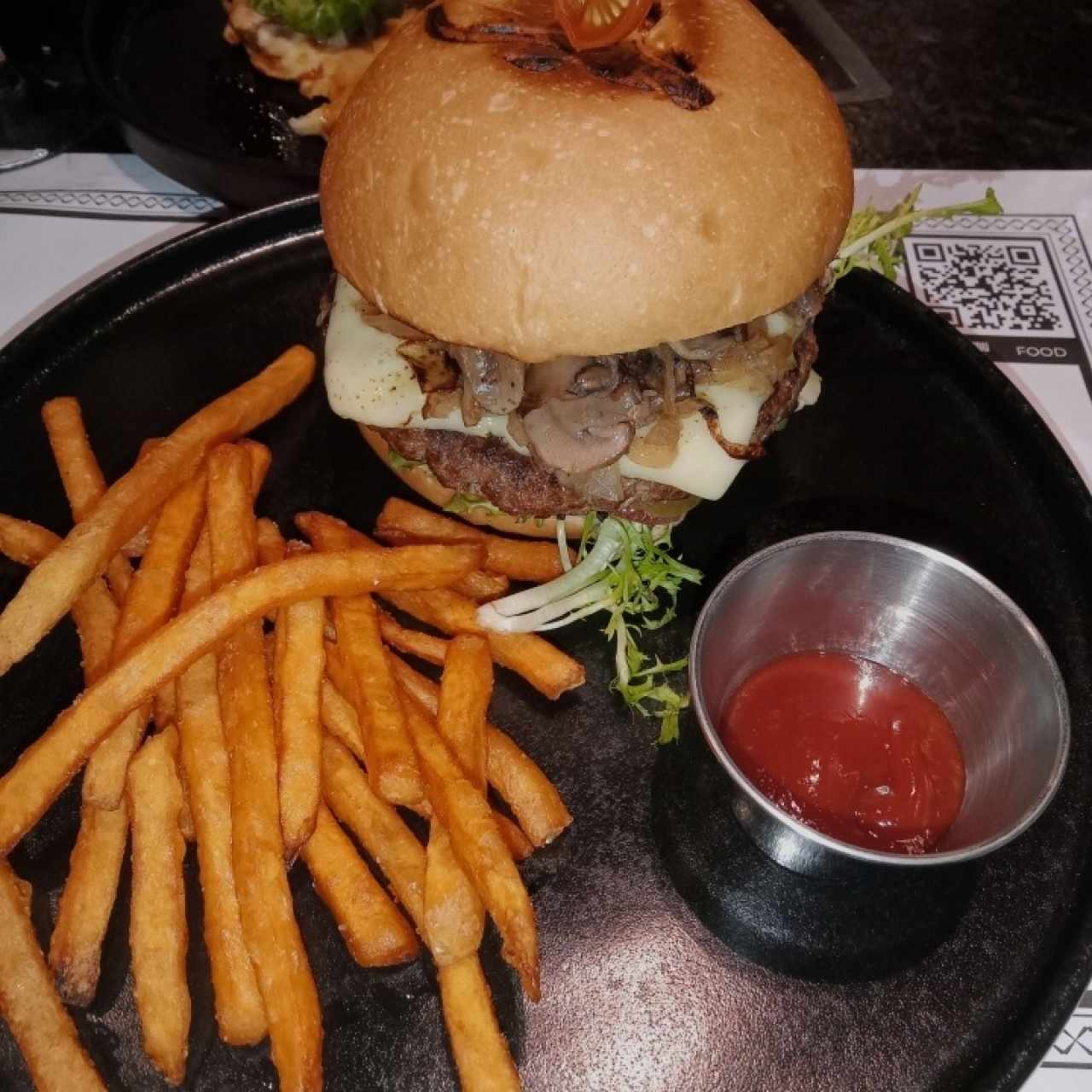 Hamburguesa Lava (de la casa)