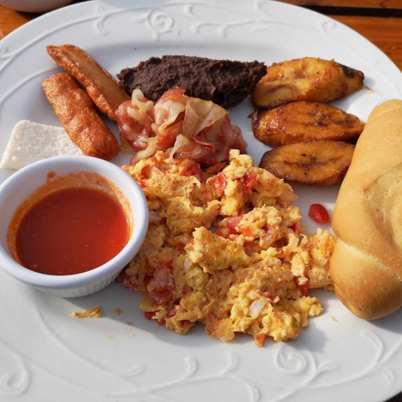 típicos con tocino
