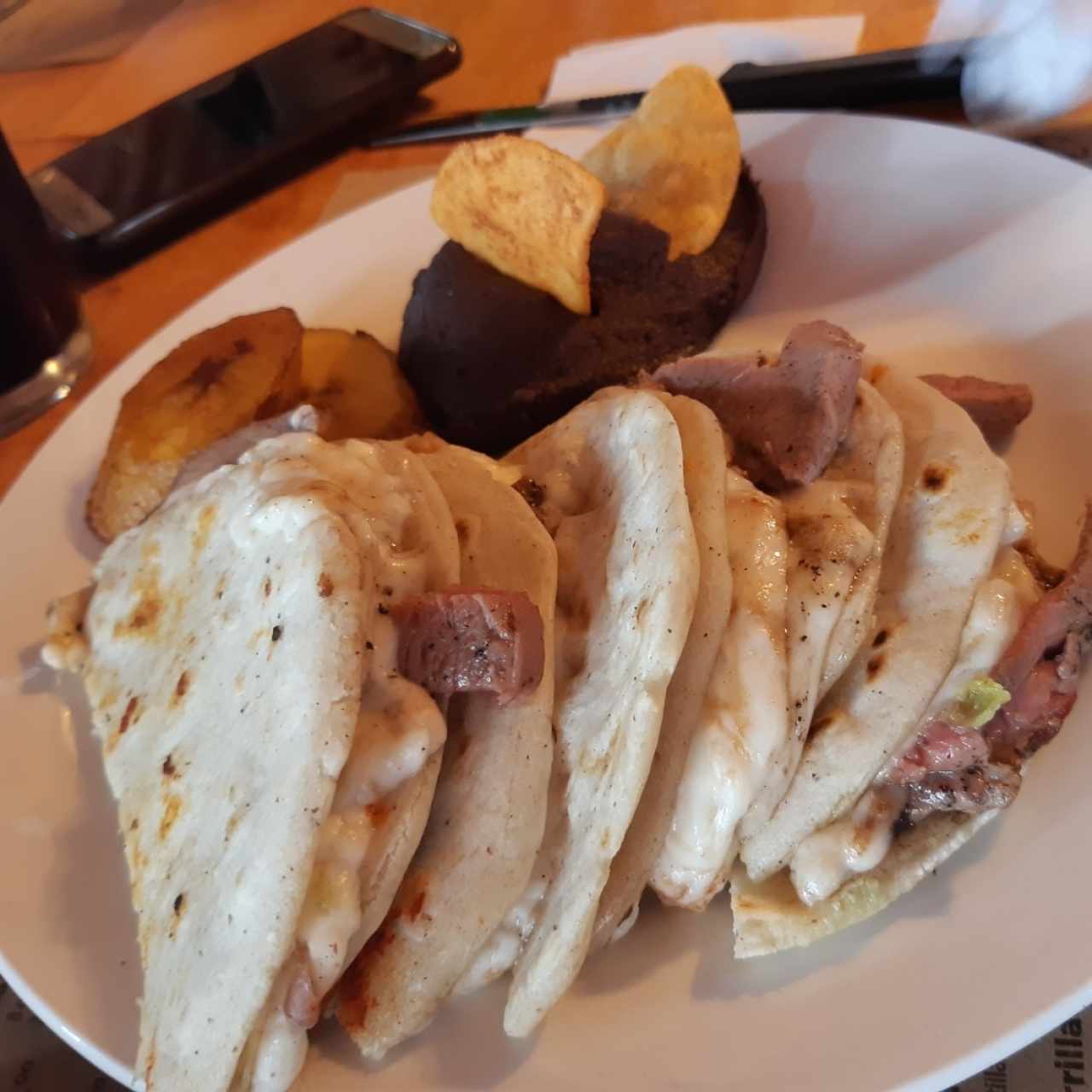 tortillas con queso y carne
