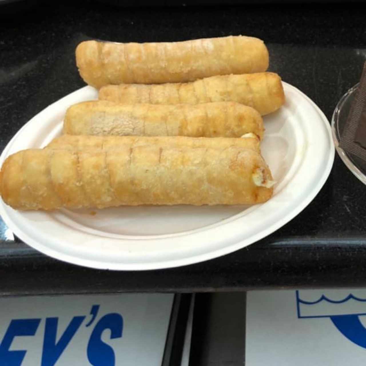 tequeños