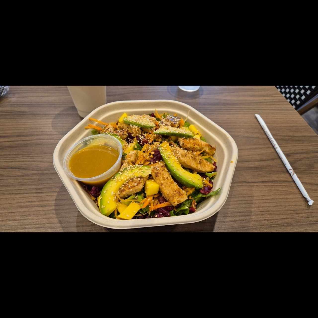 Ensalada de salmón y verdeo