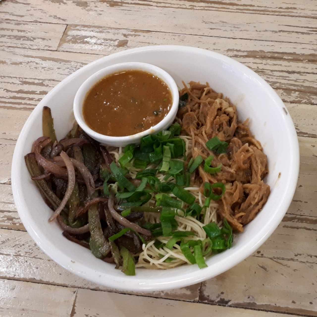 Bruce Chon... noodels and pullpork
