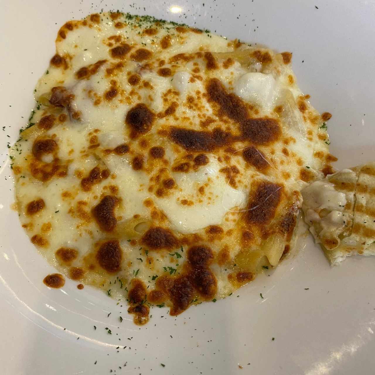 Pene Carbonara gratinado
