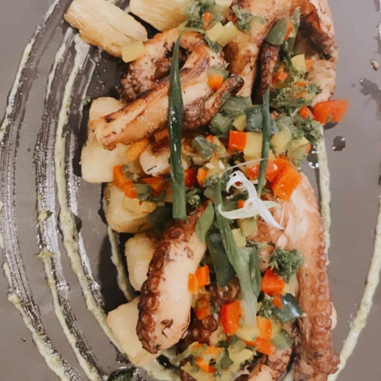 pulpo con yuca 