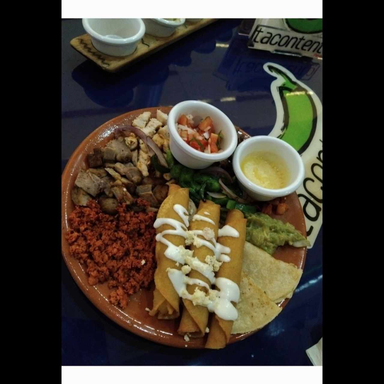 Platos - Bandeja Tacontento