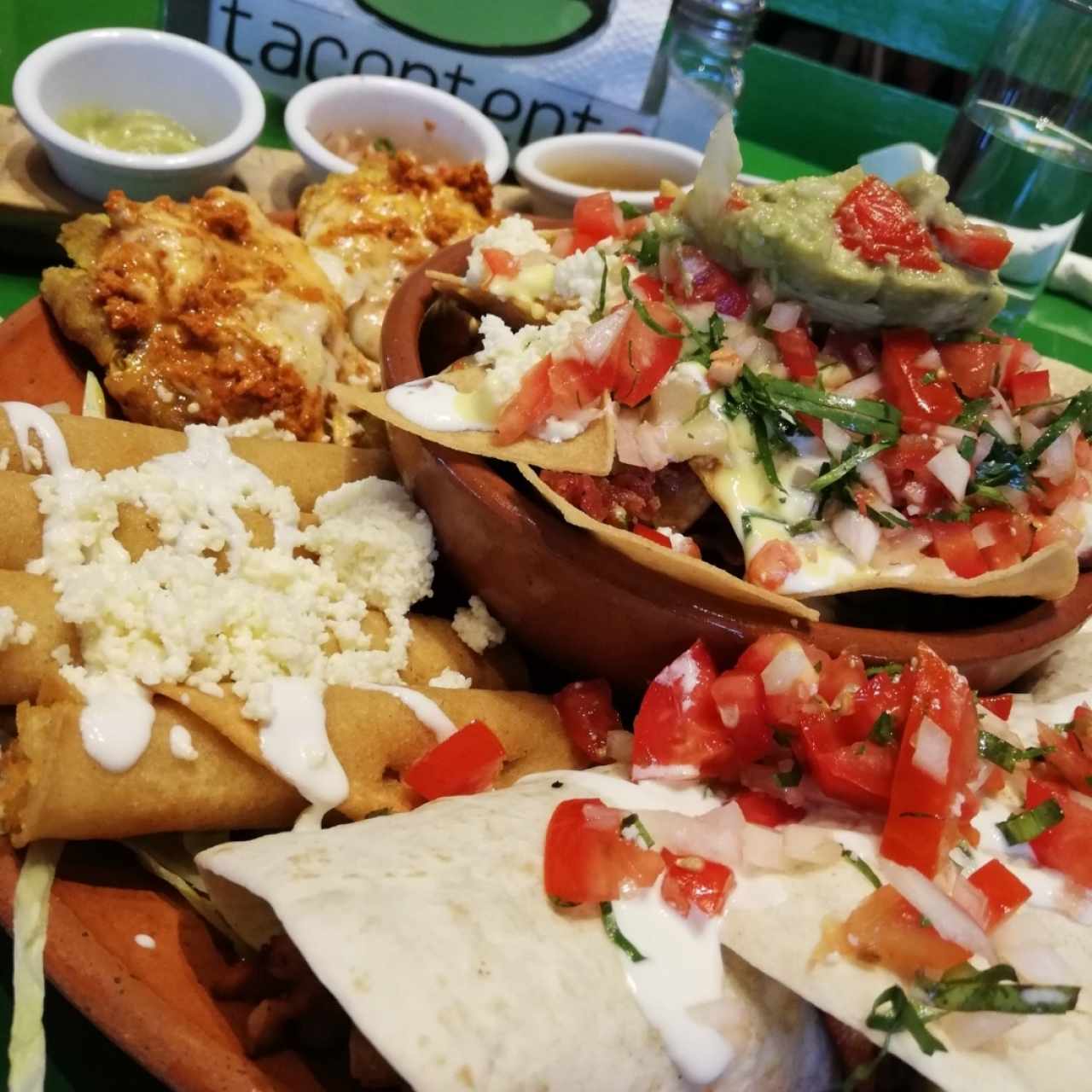 opción de bandeja variada para compartir 