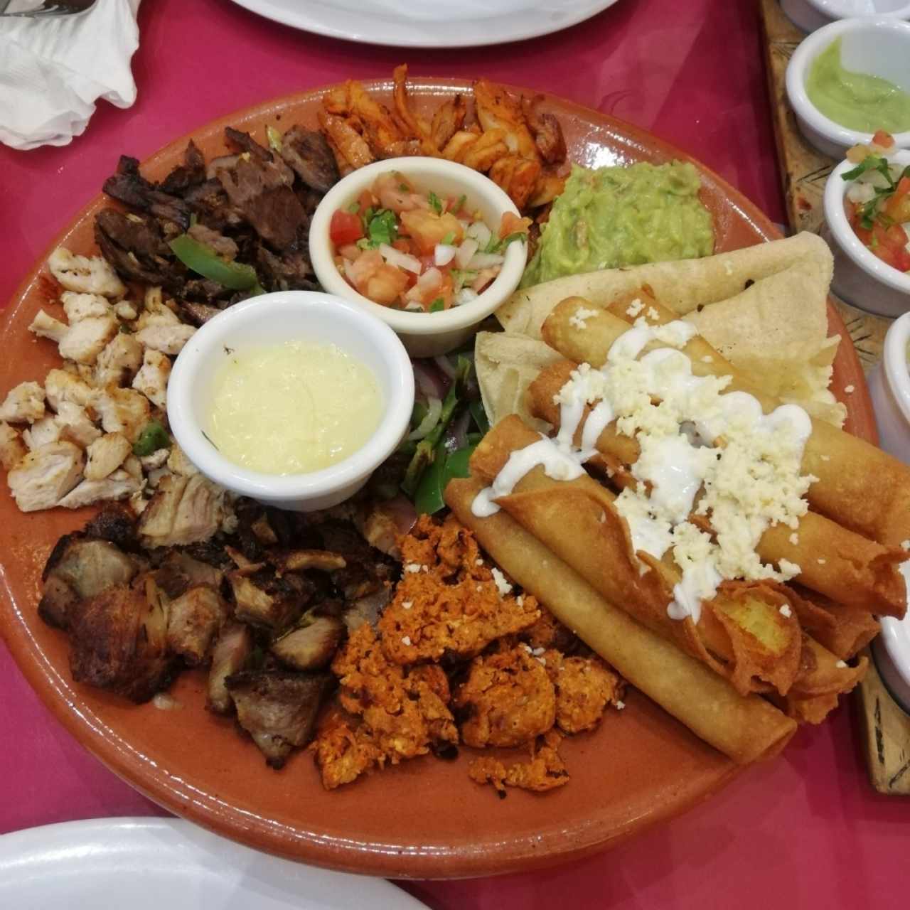 bandeja Tacontento